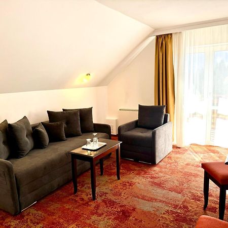 Hotel Piatra Mare Пояна-Брашов Экстерьер фото