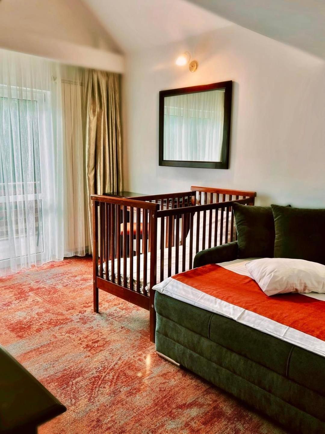 Hotel Piatra Mare Пояна-Брашов Экстерьер фото