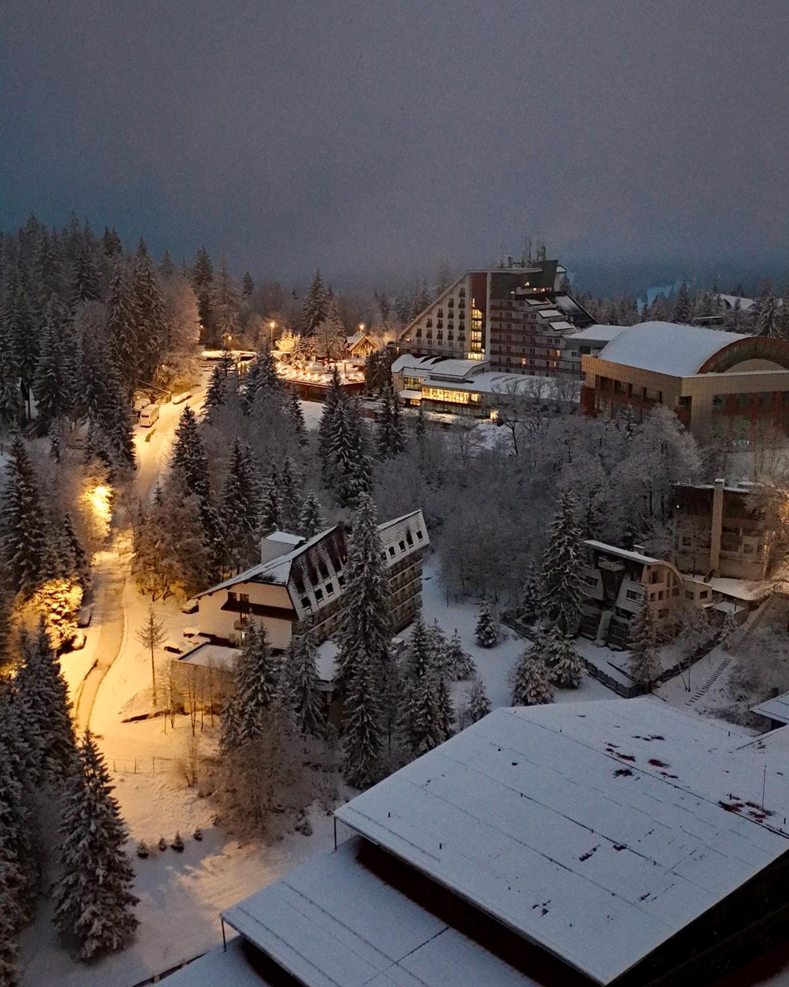 Hotel Piatra Mare Пояна-Брашов Экстерьер фото